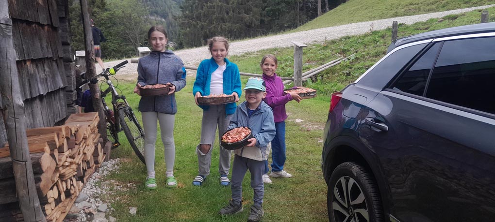 Sonnwendfeier 2024 auf der Bergbundhütte